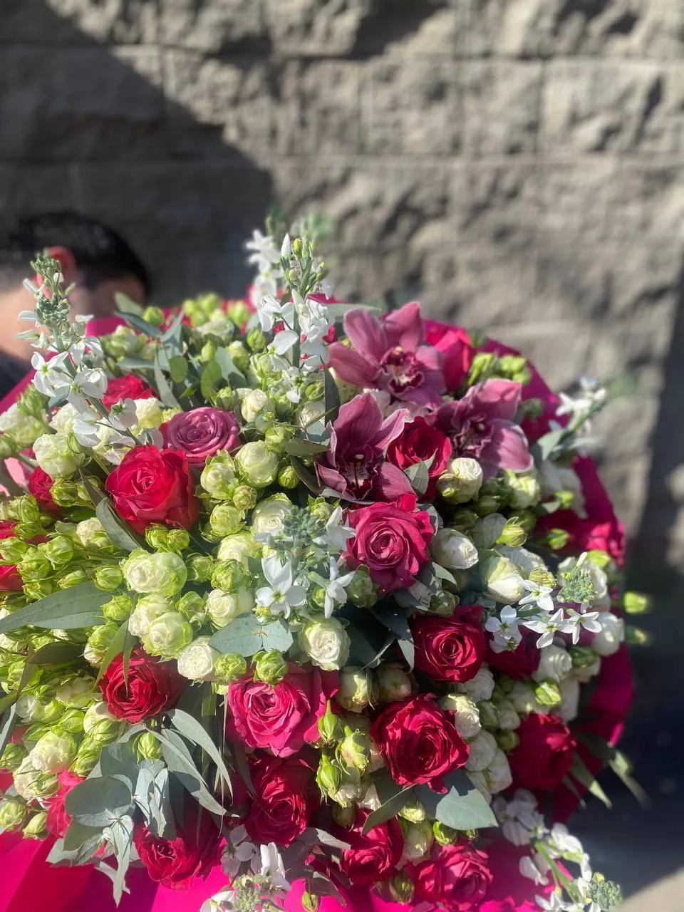 Bunch of roses | ծաղիկներ, ծաղկեպսակներ, բույսեր Երևան Bunch of roses | ծաղիկներ, ծաղկեպսակներ, բույսեր Երևան