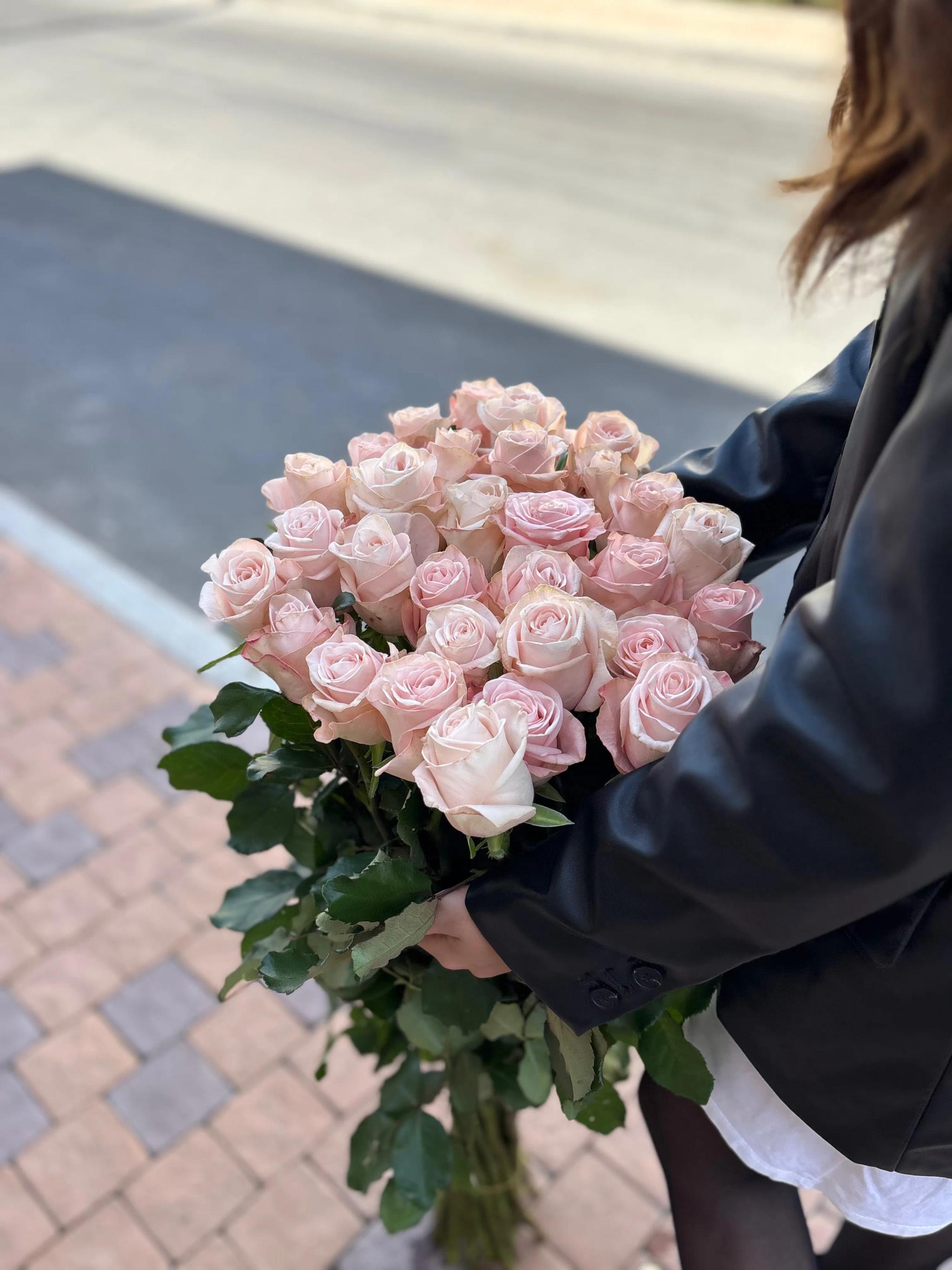 Bunch of pink roses | ծաղիկներ, ծաղկեպսակներ, բույսեր Երևան Bunch of pink roses | ծաղիկներ, ծաղկեպսակներ, բույսեր Երևան