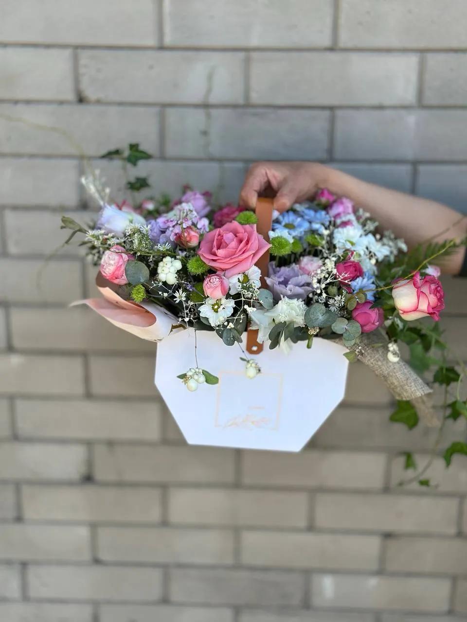Creative flower box | ծաղիկներ, ծաղկեպսակներ, բույսեր Երևան Creative flower box | ծաղիկներ, ծաղկեպսակներ, բույսեր Երևան