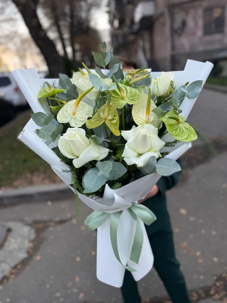 Շքեղագույն փունջ | ծաղիկներ, ծաղկեպսակներ, բույսեր Երևան Շքեղագույն փունջ | ծաղիկներ, ծաղկեպսակներ, բույսեր Երևան